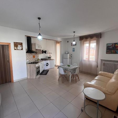 Good House- Ampio Appartamento Vicino Al Mare Rimini Exterior photo