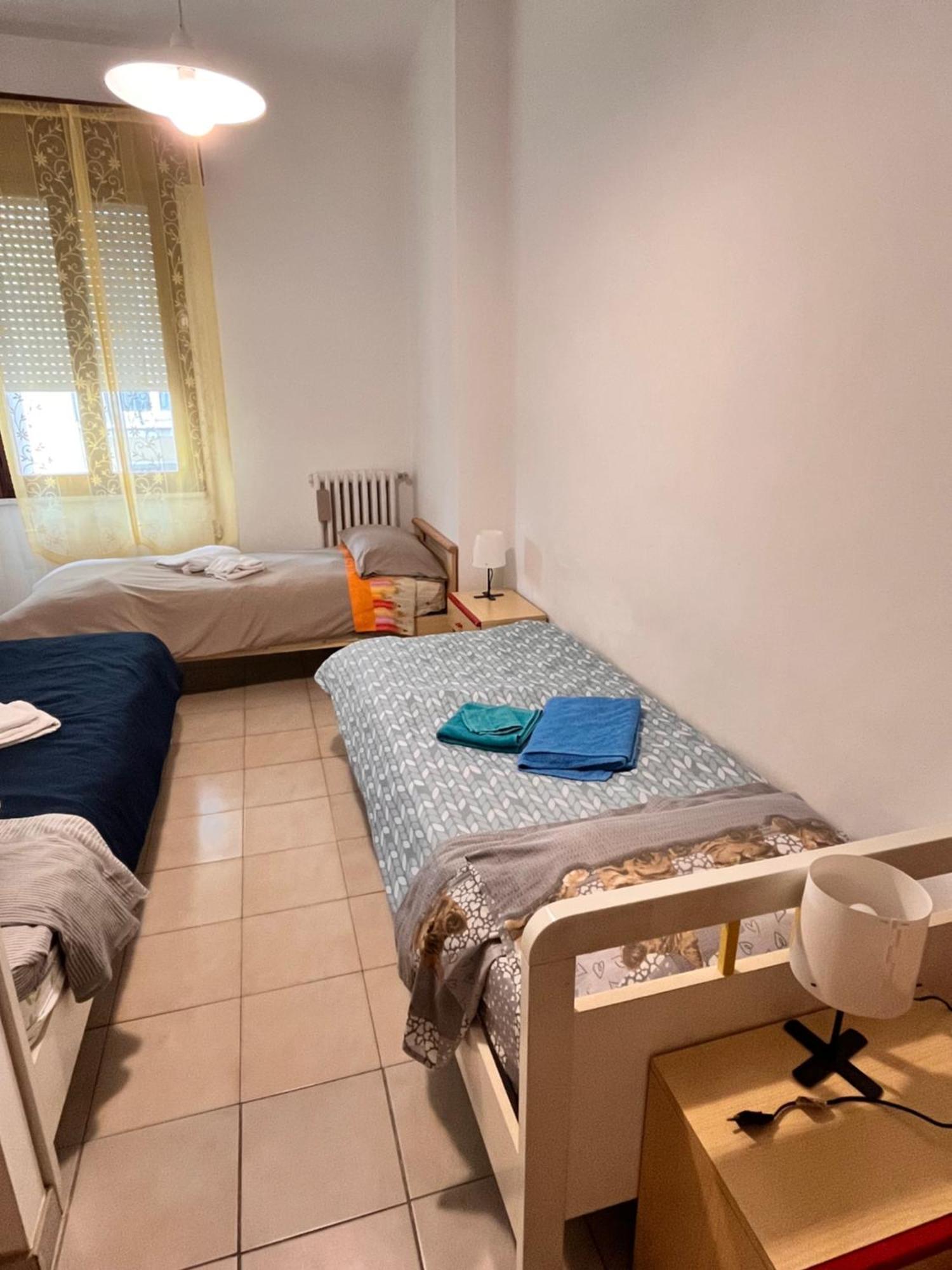 Good House- Ampio Appartamento Vicino Al Mare Rimini Exterior photo